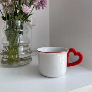 Vintage Vandor Heart Mug